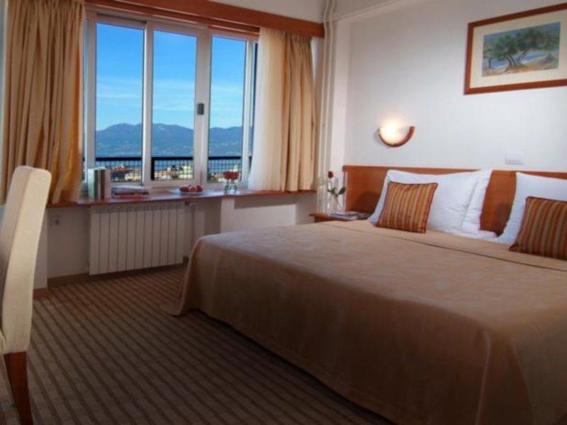 Hotel Neboder Rijeka Eksteriør billede
